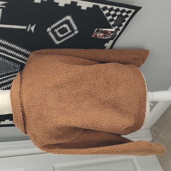 😍 GUC American Eagle Ladie's Cropped Sherpa Teddy Jacket, Brown, Small - Picture 10 of 11